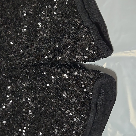 Sequined Shorts -Size S - Picture 4 of 8
